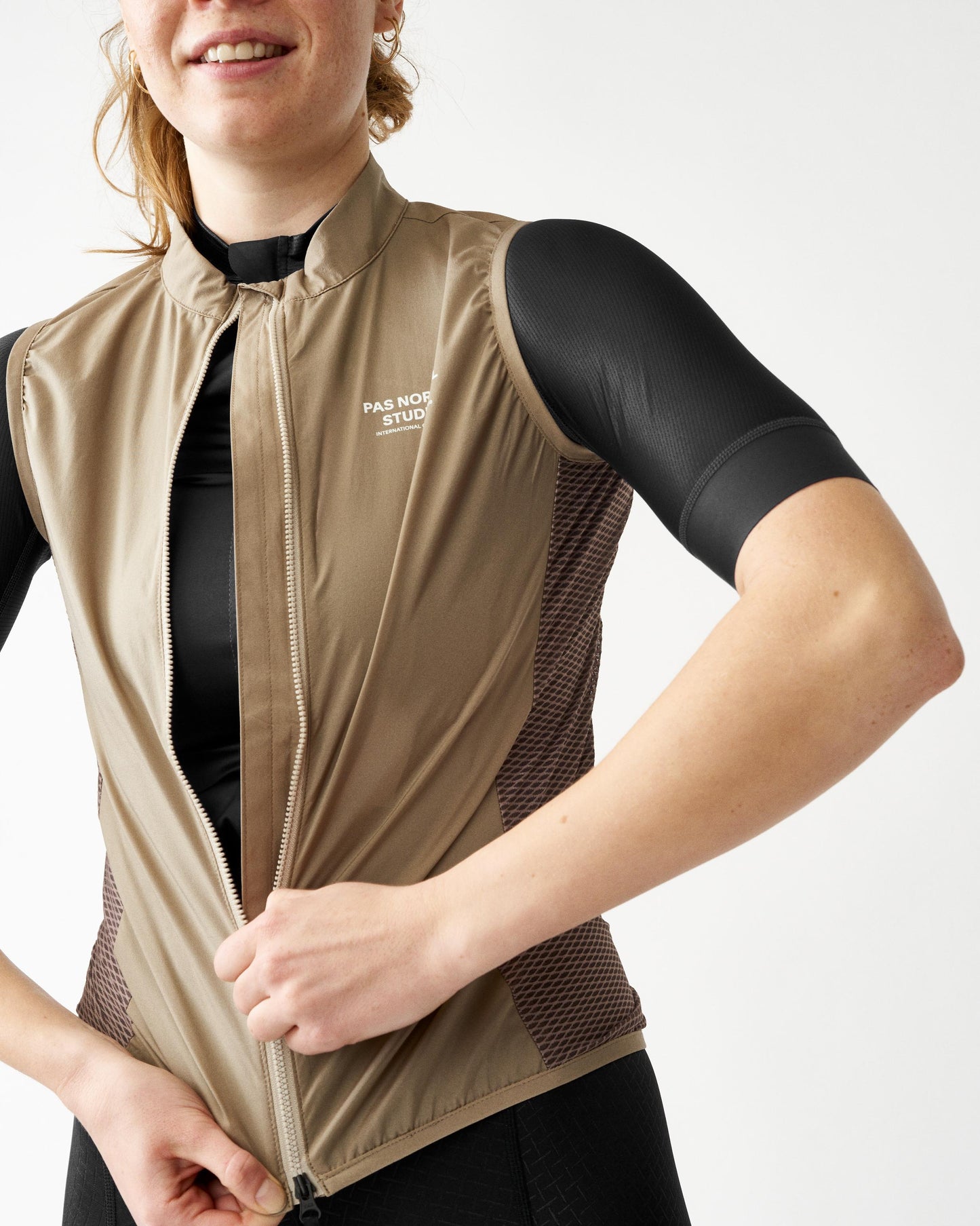 Women's Mechanism Stow Away Gilet Beige