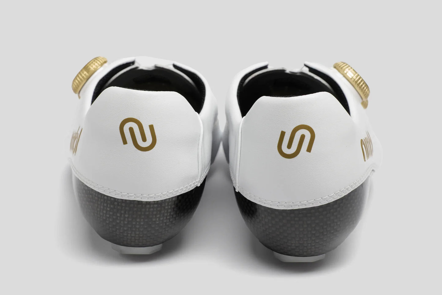 Exceed White Gold