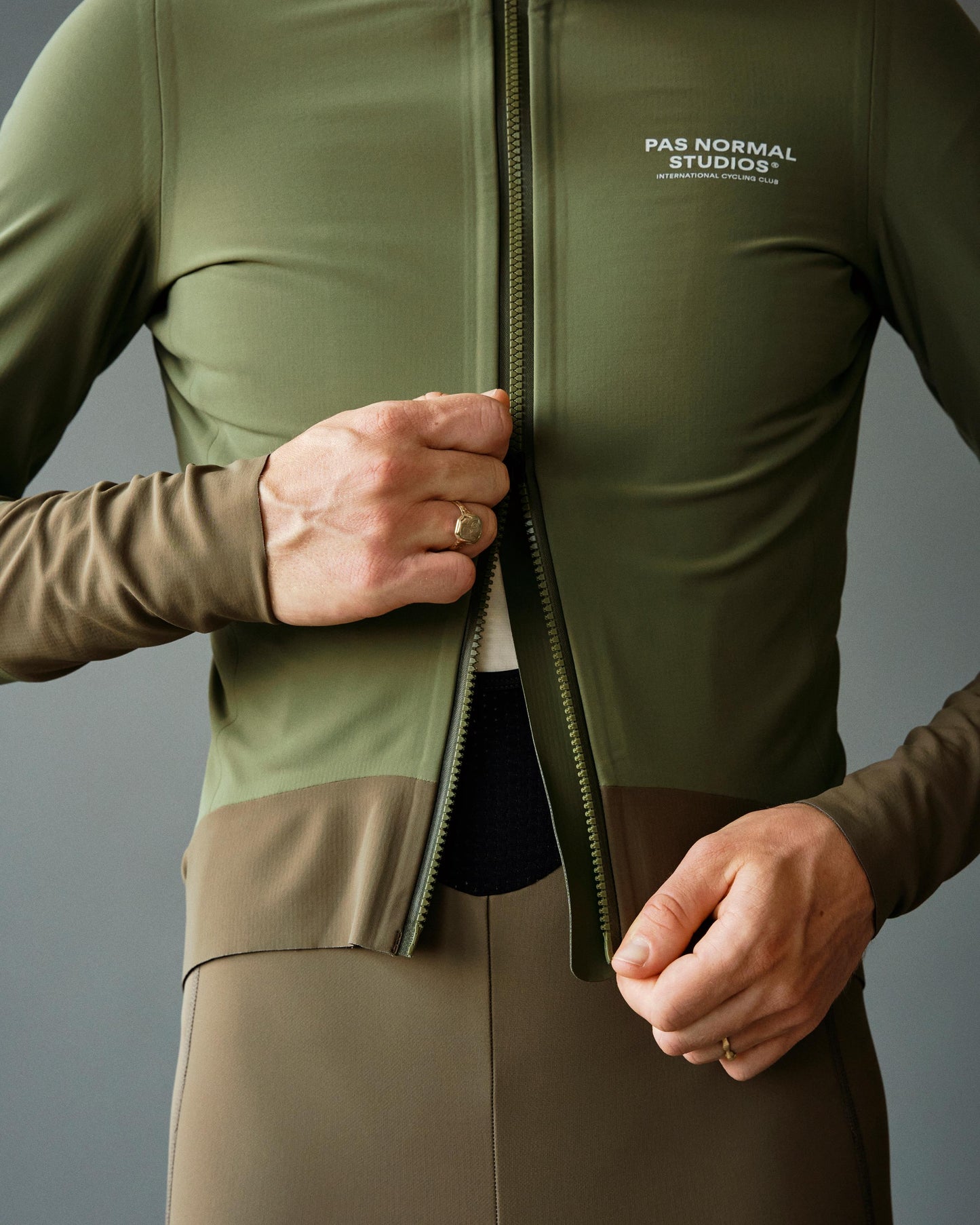 Men's Mechanism Thermal Jacket Arm Green / Dark Stone