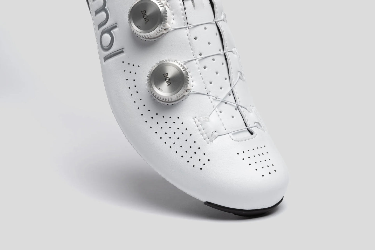 Ultimate White Silver